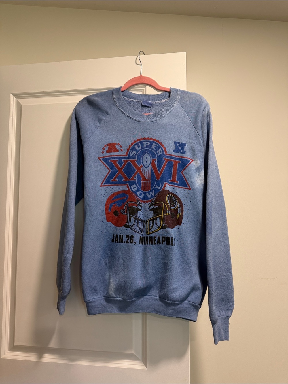Vintage Buffalo Bills NFL Light Blue Super Bowl XXVI Sweatshirt